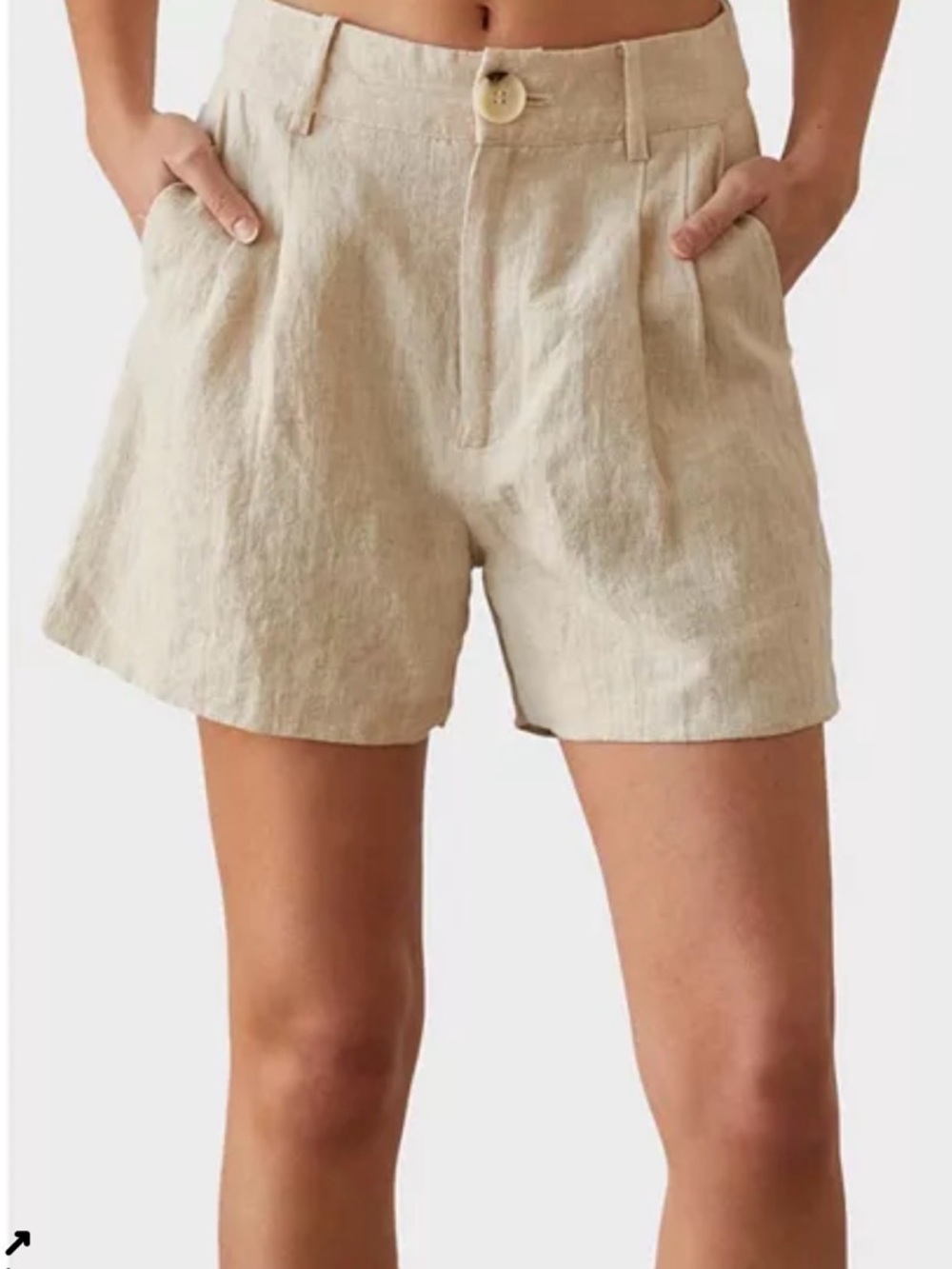Linen Pleated and lined Women's‎ Shorts — Oatmeal